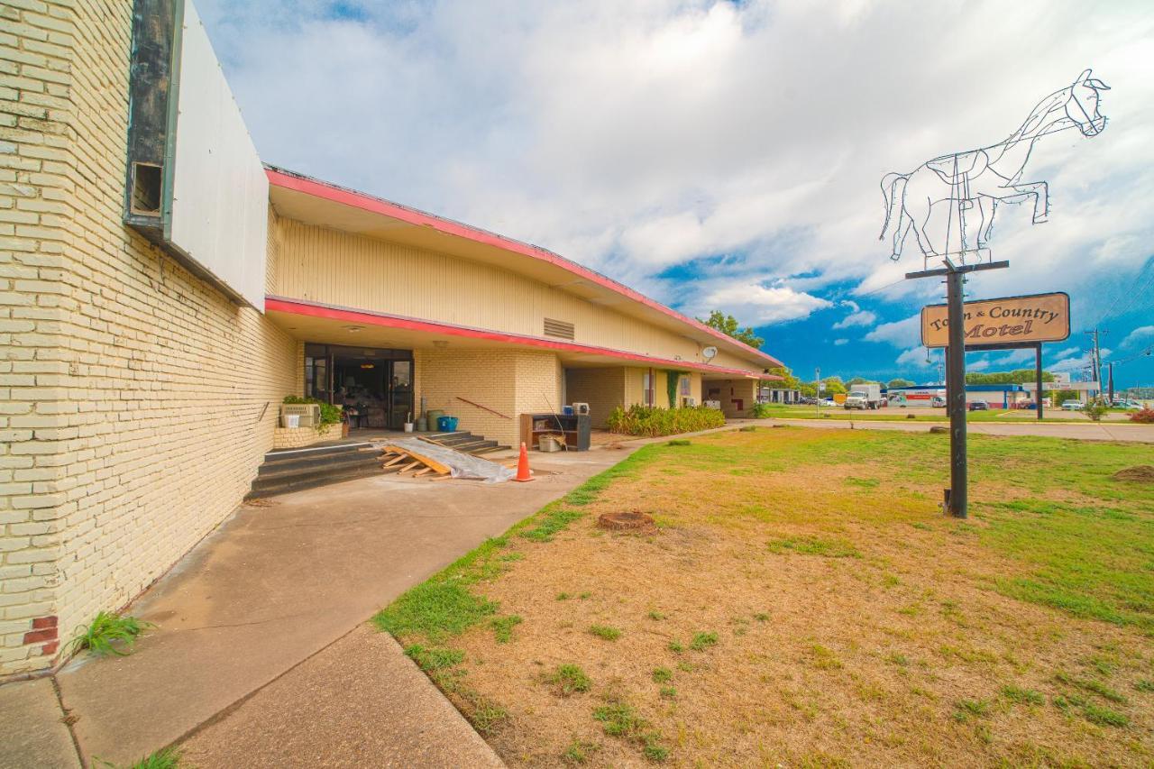 Town & Country Motel Bossier City By Oyo Exteriör bild